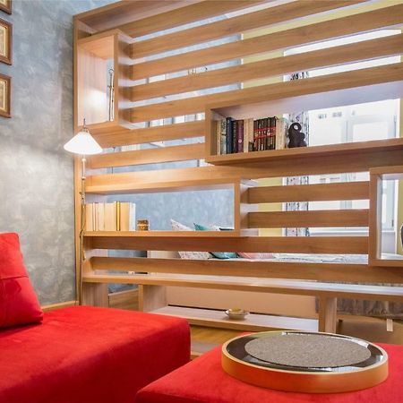 טימישוארה City Light Apartment מראה חיצוני תמונה